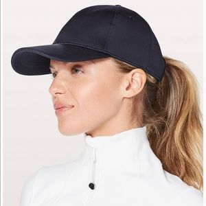 Lululemon Black Hat